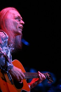 Steve Howe 2014 (Credit Paul Secord)